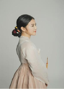 Jin Yoon-kyung
